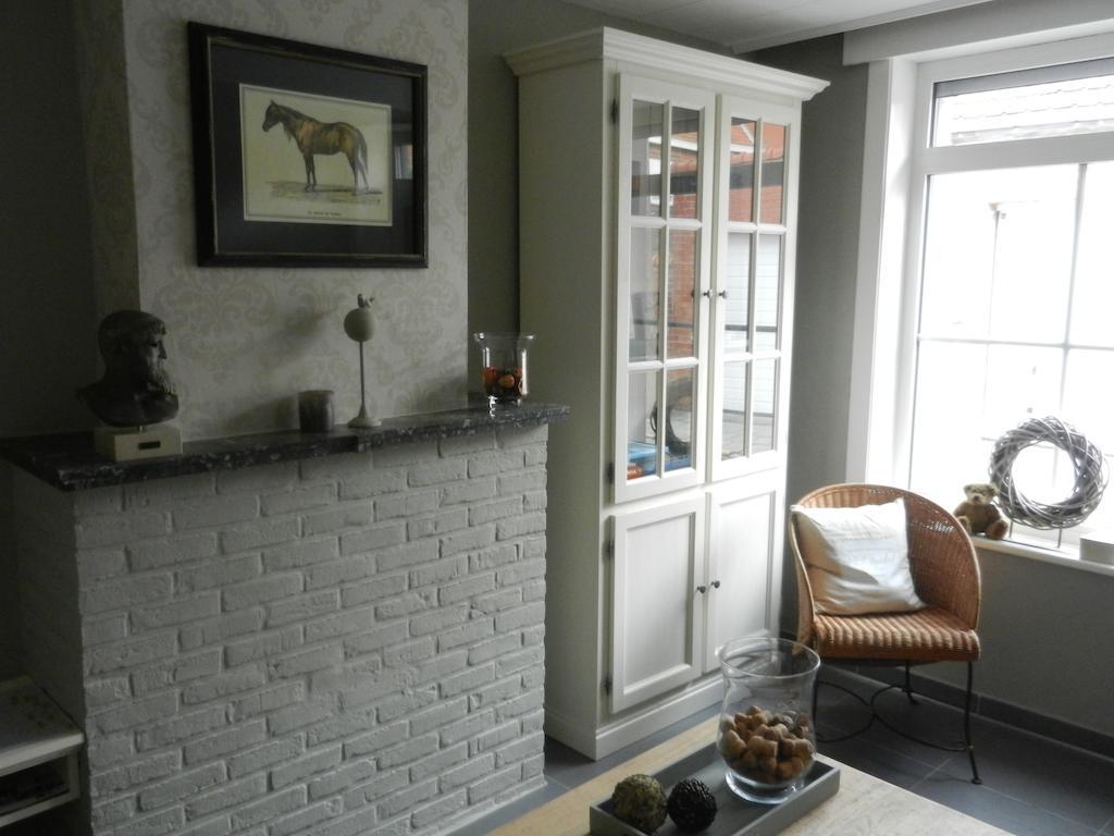 Holiday Home Juliette Poperinge Bilik gambar